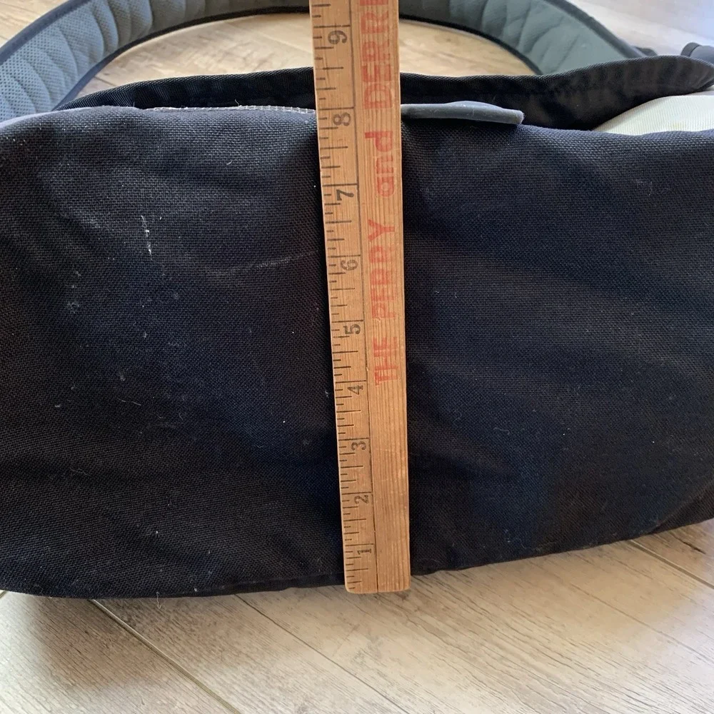 VTG L L Bean Nylon Black/Beige/Gray Crossbody Messenger Laptop Bag.